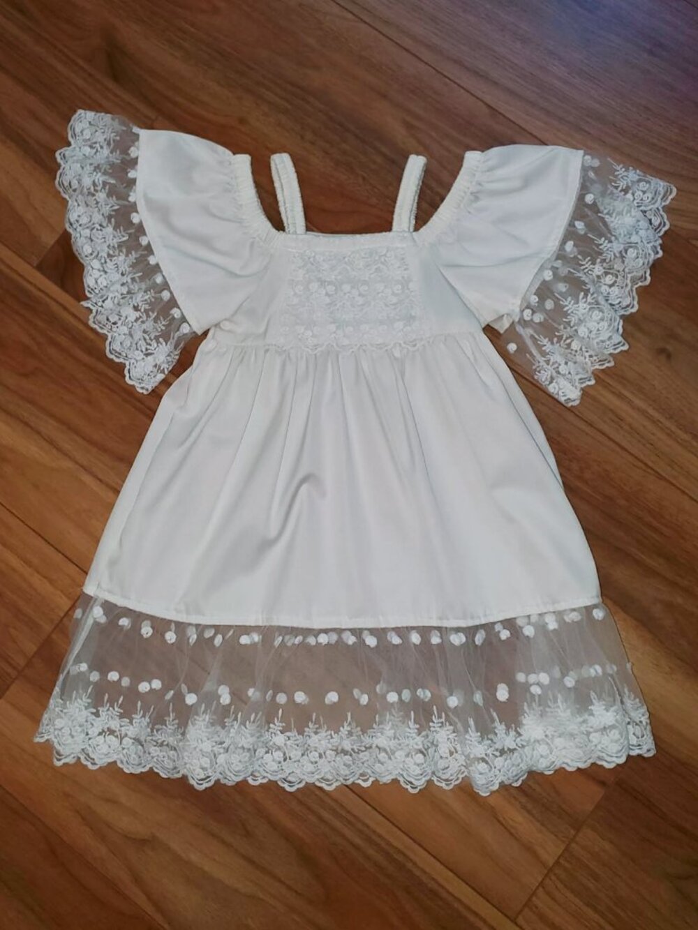 Trish Scully While Lace Dress Size 4